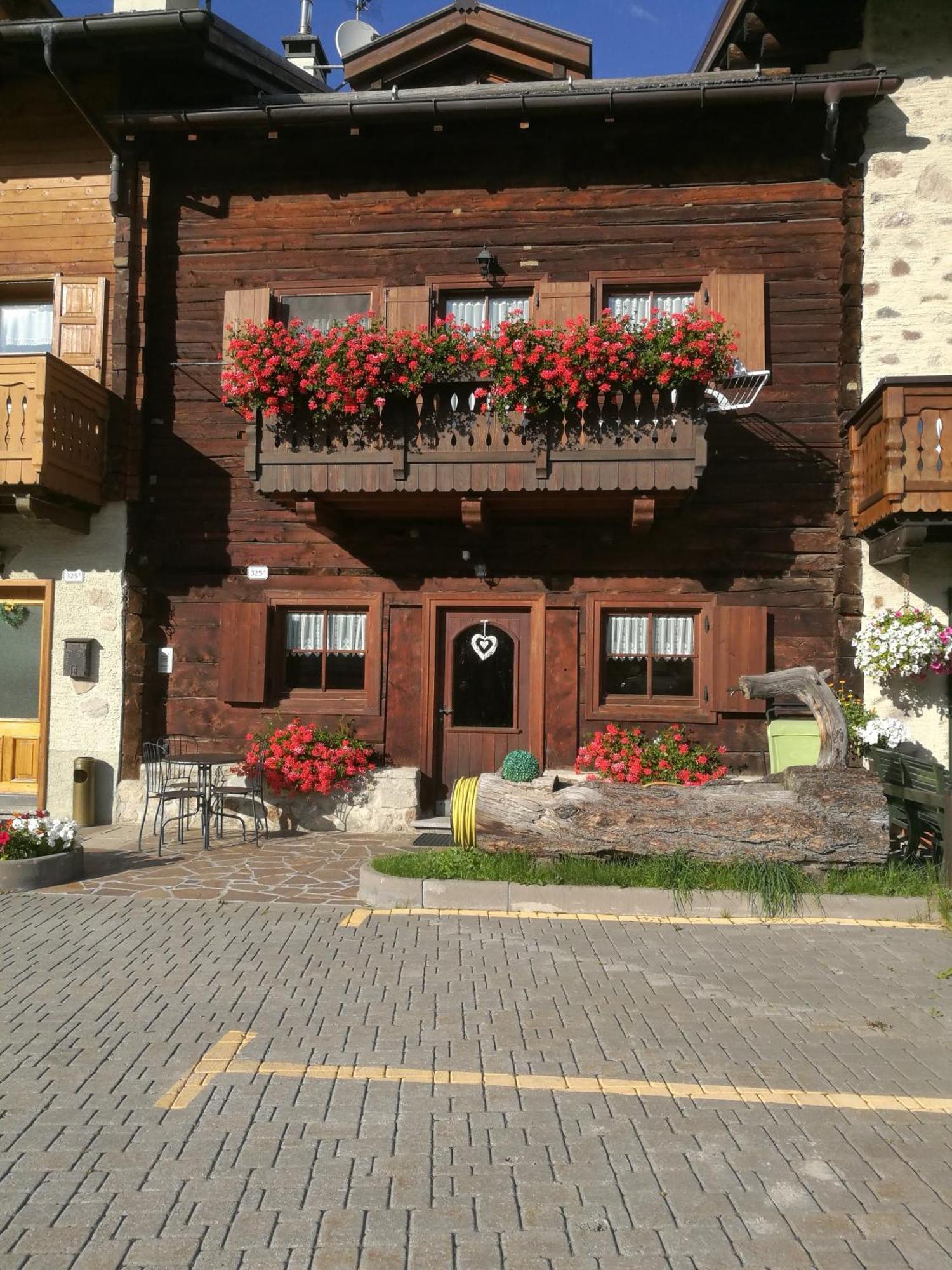 Chalet Claudia Livigno Exteriör bild